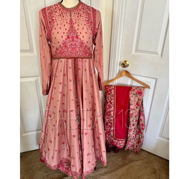 HUSSAIN REHAR PAKISTANI AUTHENTIC DESIGNER DRESS READY TO WEAR 2024 PRET 3 PIECE - Picture 13 of 16